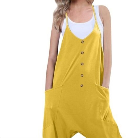 NWT Button Front Oversized Jumpsuit with Pockets Yellow - Picture 4 of 4